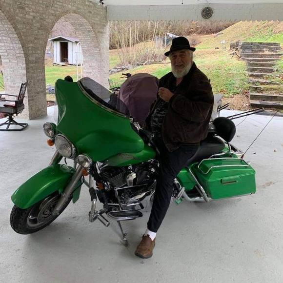 Meet your Posher, Steve - Picture 1 of 1